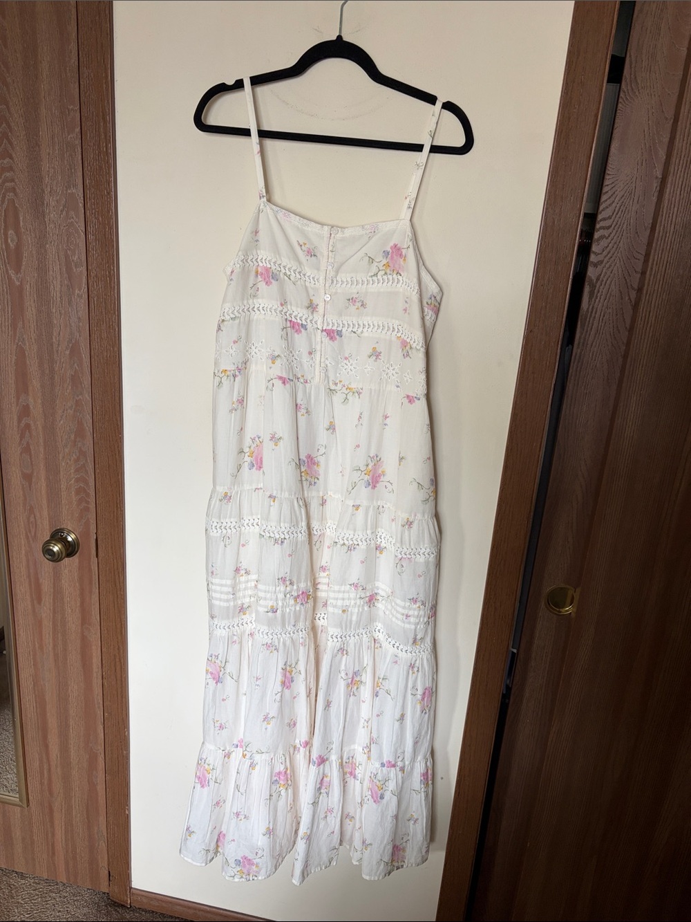 Universal Thread White Maxi Dress with Pink Floral Print